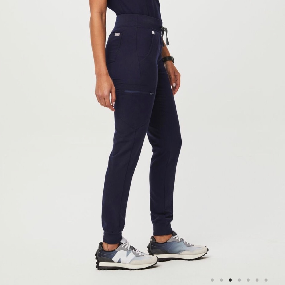 FIGS Zamora™ Jogger Scrub Pants